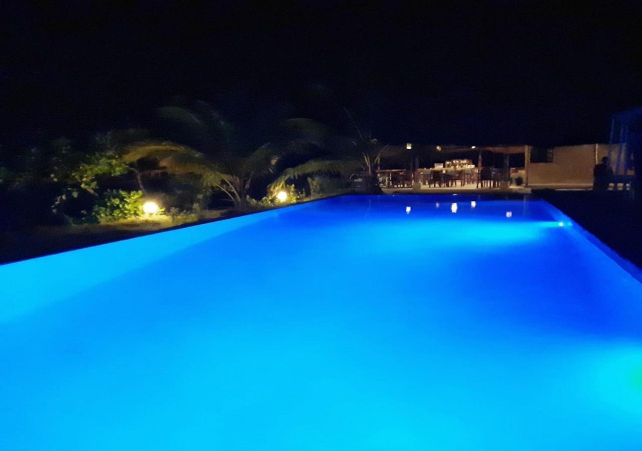 Jaribu Beach Hotel パジェ エクステリア 写真
