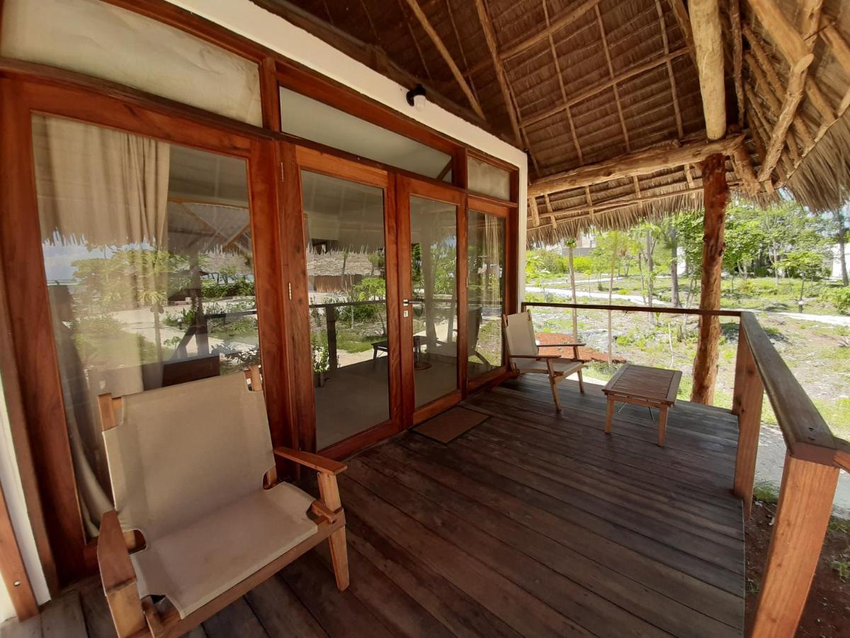 Jaribu Beach Hotel パジェ エクステリア 写真