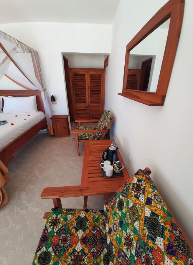 Jaribu Beach Hotel パジェ エクステリア 写真