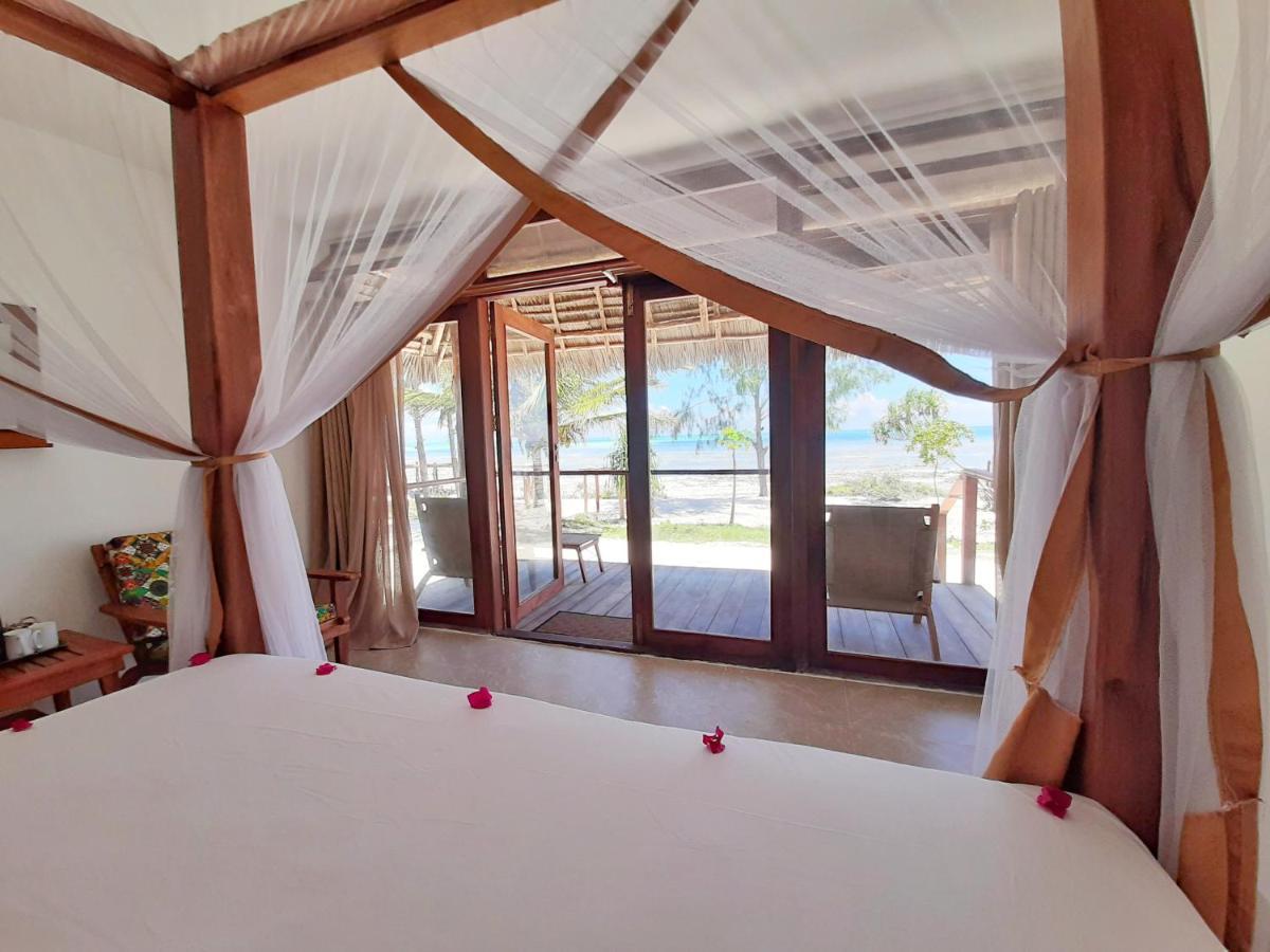Jaribu Beach Hotel パジェ エクステリア 写真