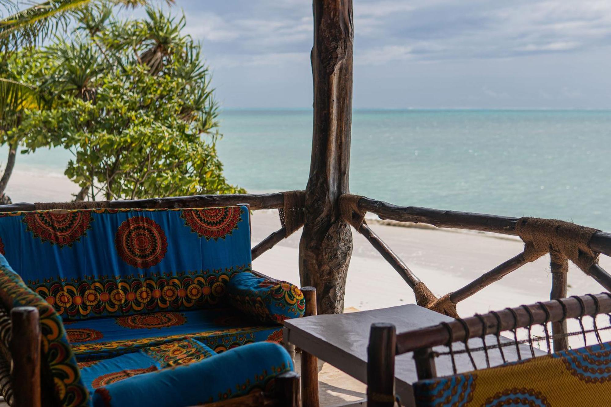 Jaribu Beach Hotel パジェ エクステリア 写真