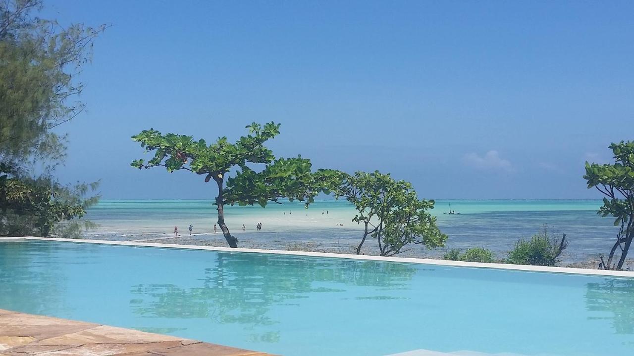 Jaribu Beach Hotel パジェ エクステリア 写真
